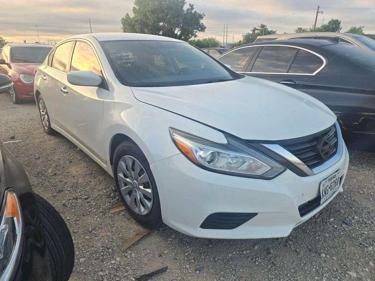 2016 NISSAN  ALTIMA