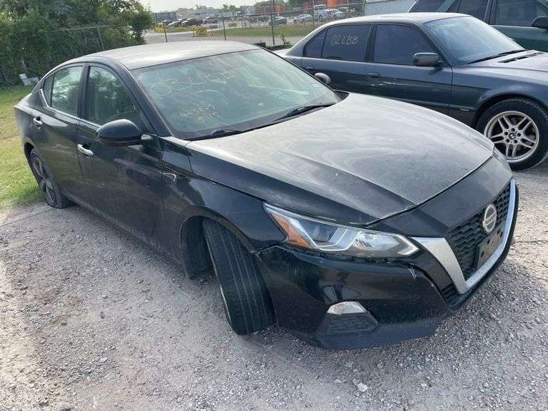 2019 NISSAN  ALTIMA