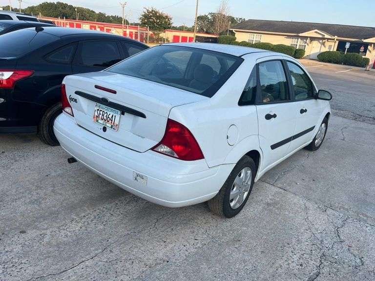 2001 FORD  FOCUS