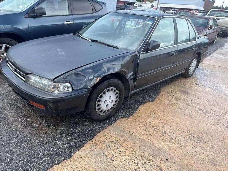 1992 HONDA  ACCORD