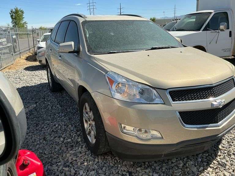 REBUILT RESTORED TITLE  - 2011 CHEVROLET  TRAVERSE