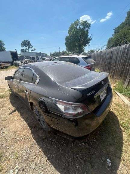 2014 NISSAN  MAXIMA