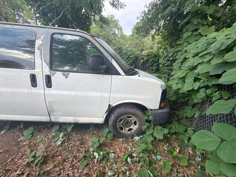 COURT ORDER-2005 CHEVROLET  EXPRESS
