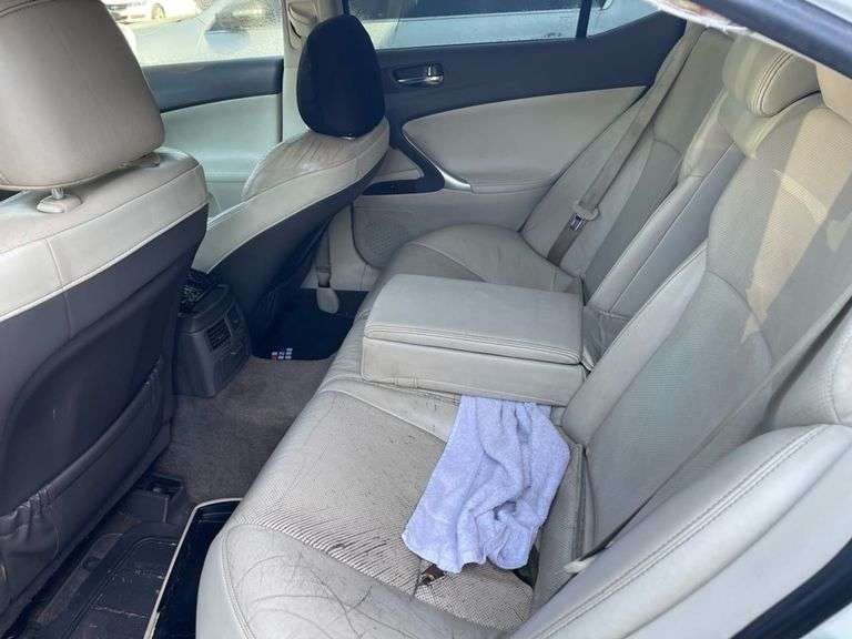 2010 LEXUS  IS