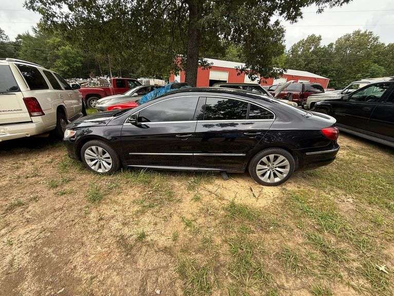 2010 VOLKSWAGEN  PASSAT
