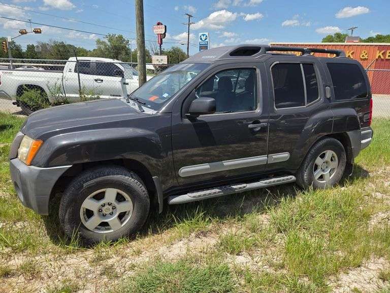 2005 NISSAN *HAVE TITLE*  XTERRA