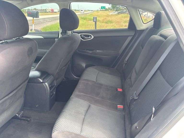 2015 NISSAN  SENTRA