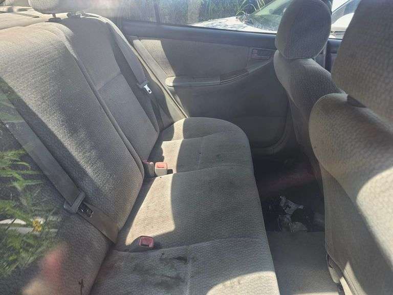 2004 TOYOTA  COROLLA