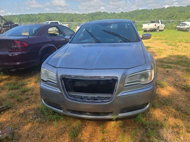 2013 CHRYSLER  300