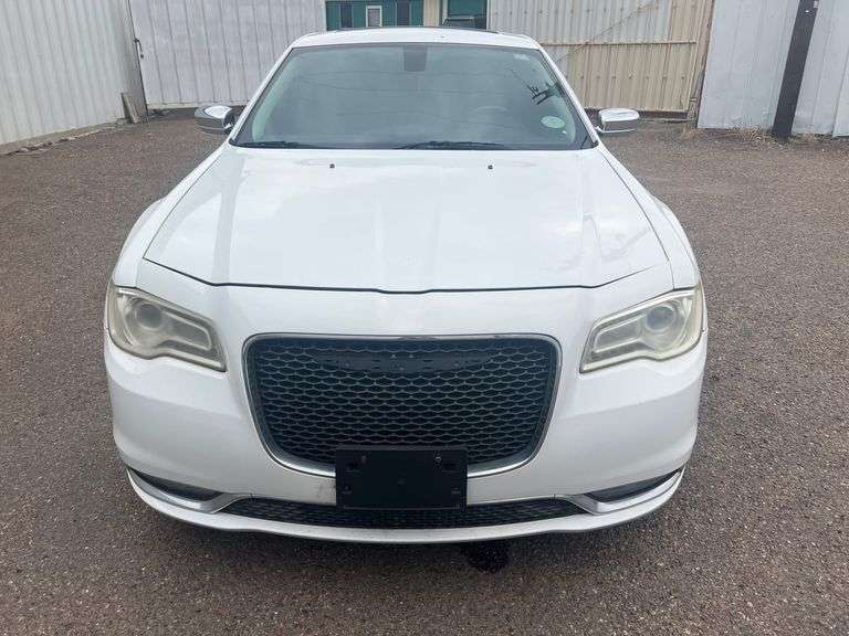 2016 CHRYSLER  300