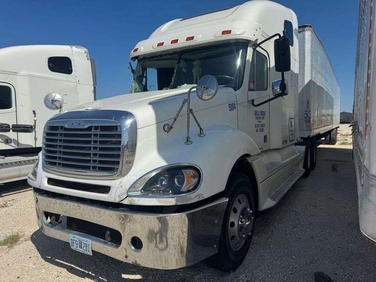 2006 FREIGHTLINER  COLUMBIA