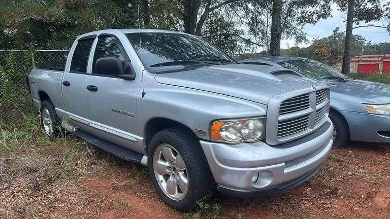 2004 DODGE  RAM
