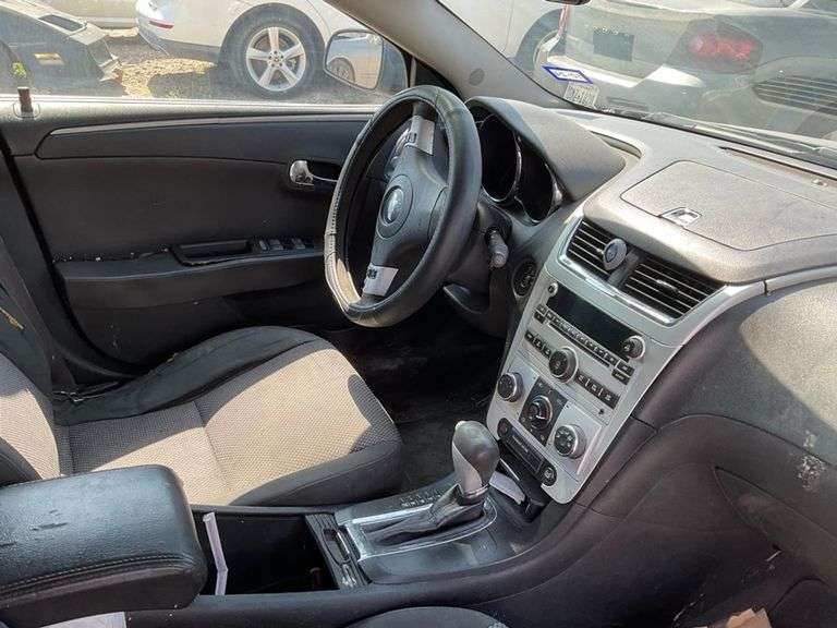2010 CHEVROLET  MALIBU