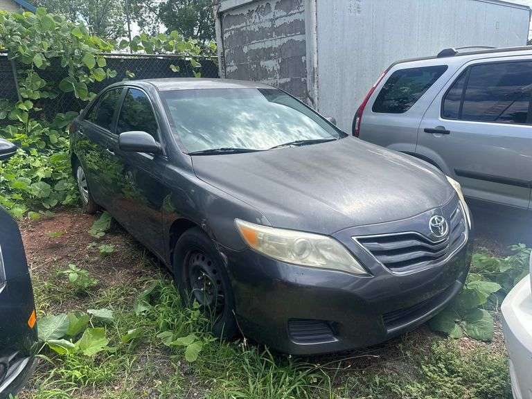 COURT ORDER-2010 TOYOTA  CAMRY