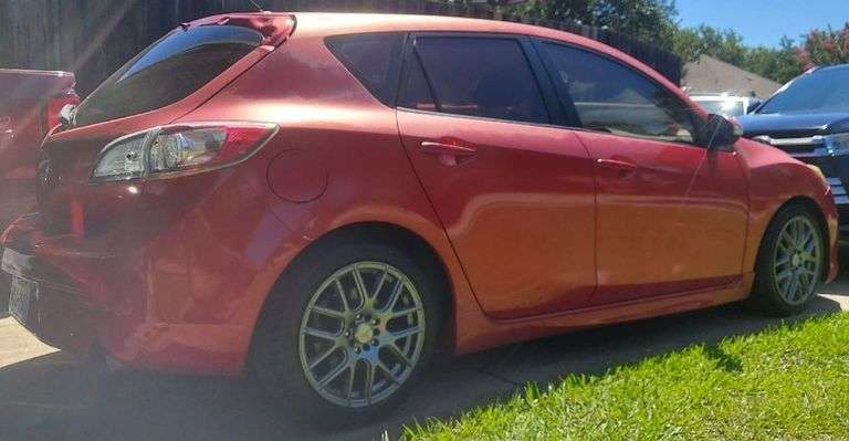Clean title - 2012 MAZDA  MAZDASPEED 3