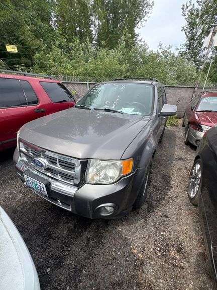 2010 FORD  ESCAPE