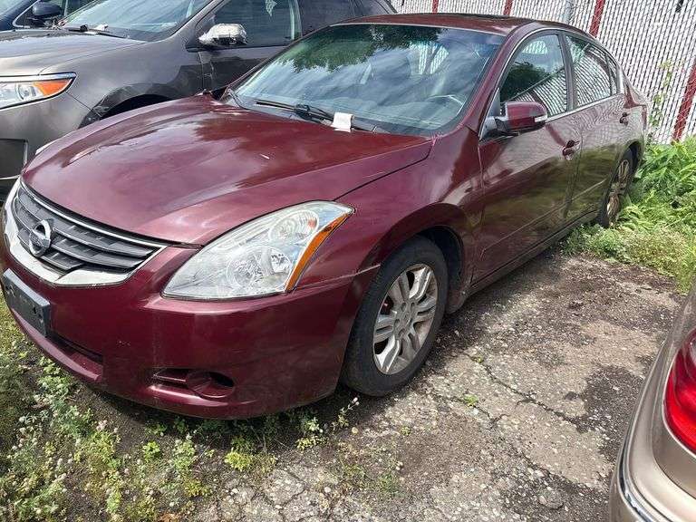 2011 NISSAN  ALTIMA