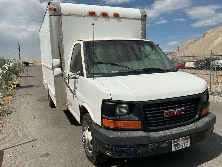 2003 GMC  SAVANA