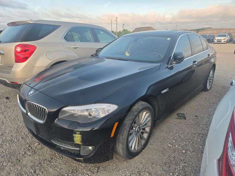 2013 BMW  535I