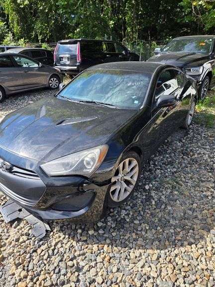 2013 HYUNDAI  GENESIS COUPE
