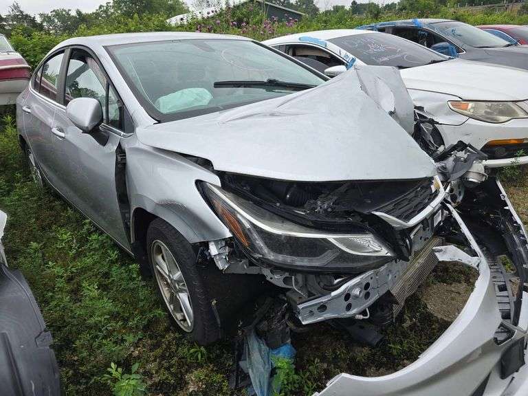 2016 CHEVROLET  CRUZE
