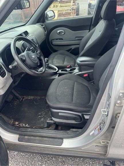 2017 KIA  SOUL