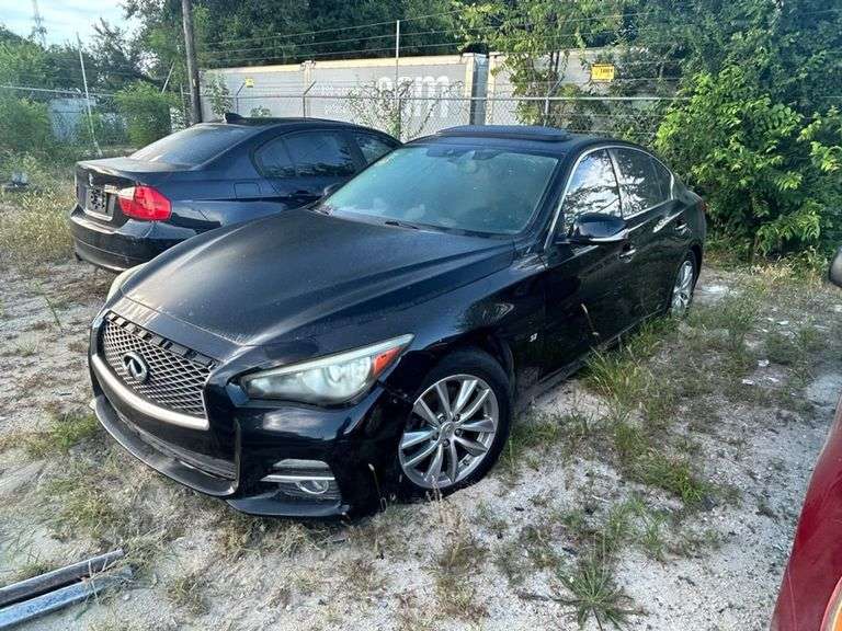 2014 INFINITI  Q50