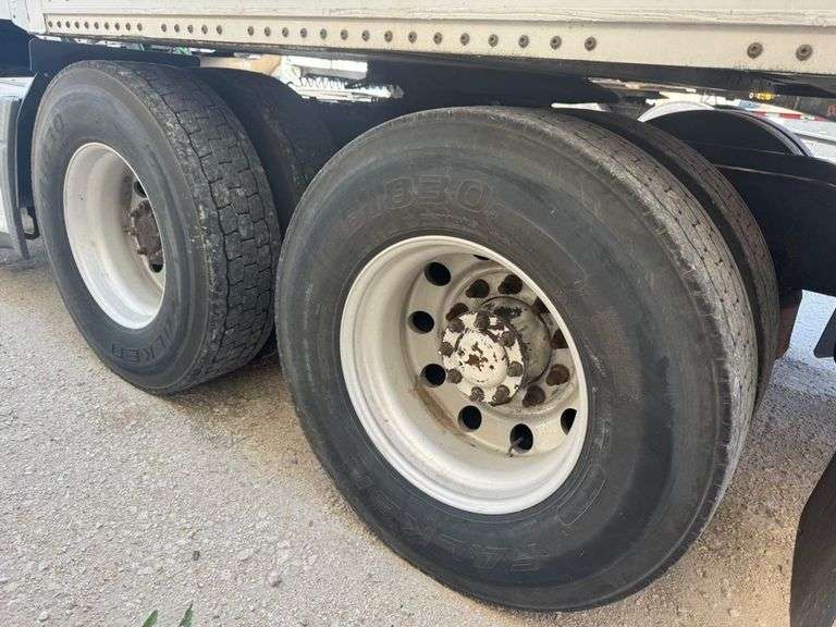 2006 FREIGHTLINER  COLUMBIA