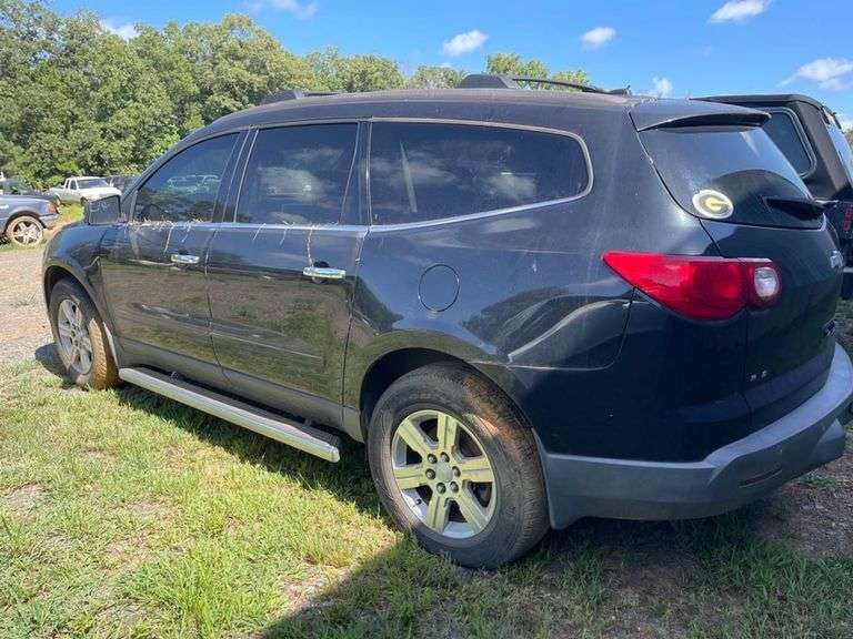 2011 CHEVROLET  TRAVERSE