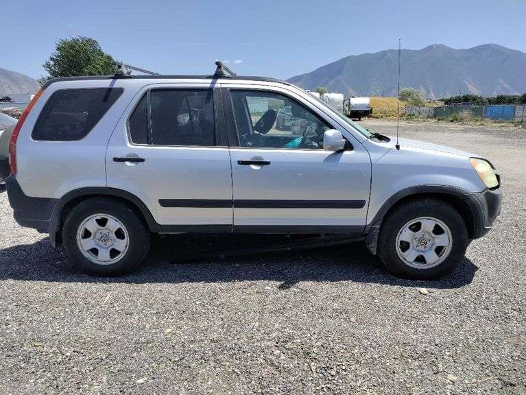 2004 HONDA  CR-V