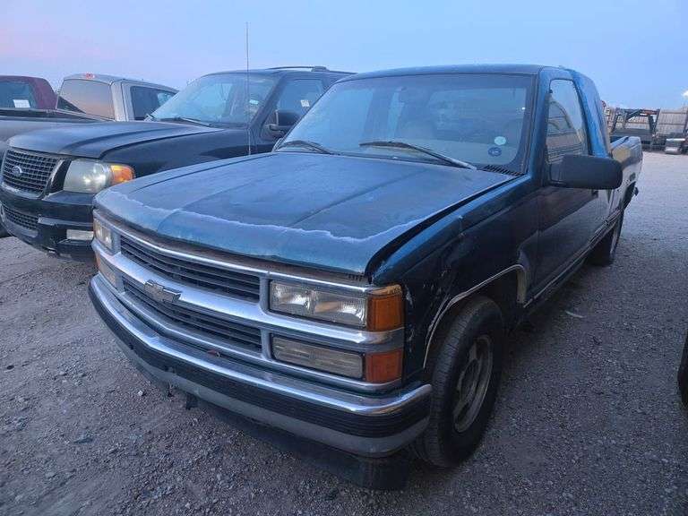 1996 CHEVROLET  GMT-400