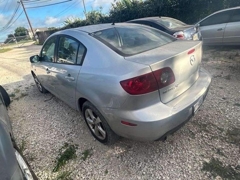 2006 MAZDA  MAZDA3