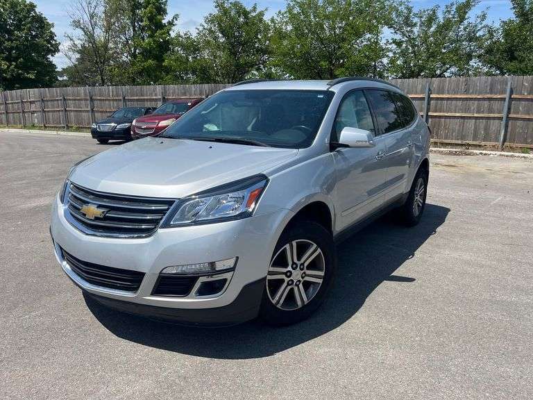 2017 CHEVROLET  TRAVERSE