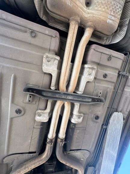 2005 DODGE  MAGNUM