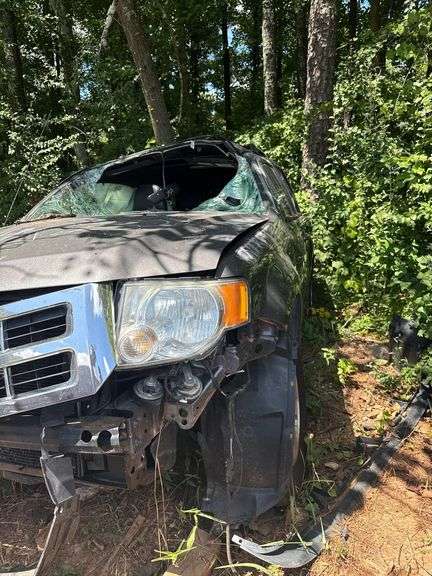 DERELICT PARTS ONLY -2012 FORD  ESCAPE