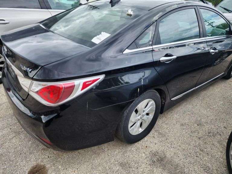 2013 HYUNDAI  SONATA