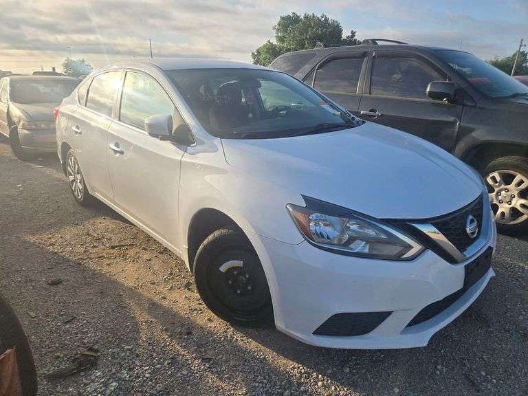 2018 NISSAN  SENTRA