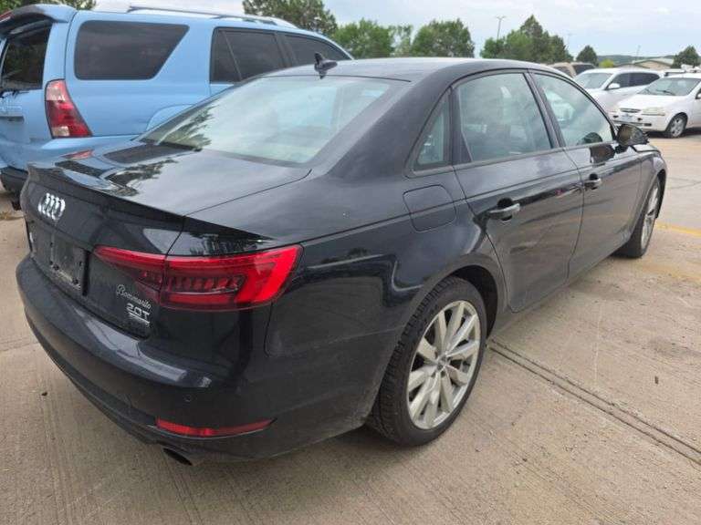 2017 AUDI  A4