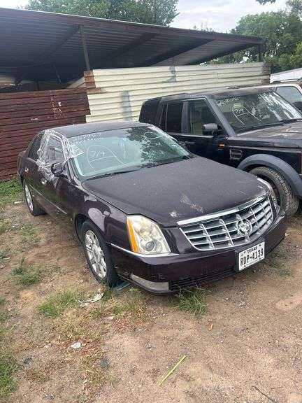 2009 CADILLAC  DTS