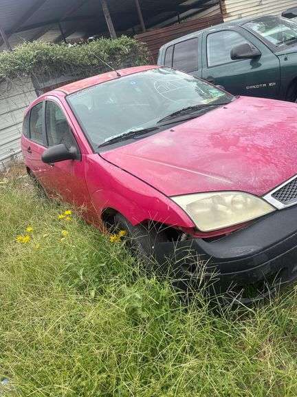 2005 FORD  FOCUS