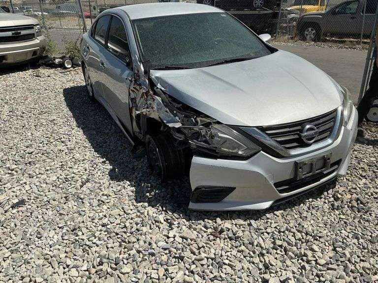 SALVAGE TITLE - 2016 NISSAN  ALTIMA