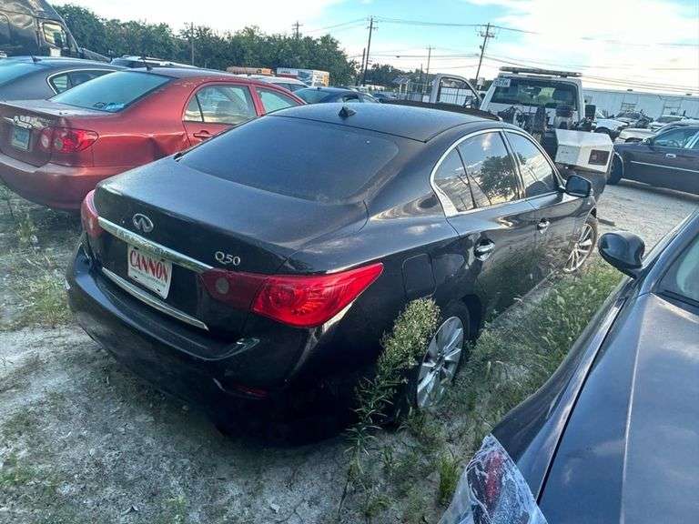 2014 INFINITI  Q50