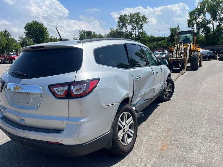 2017 CHEVROLET  TRAVERSE