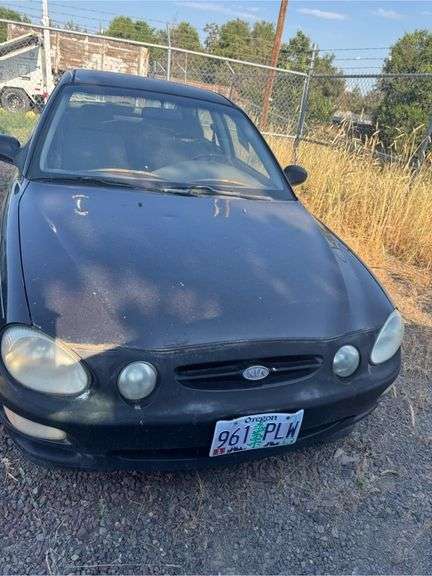 2001 KIA  SPECTRA
