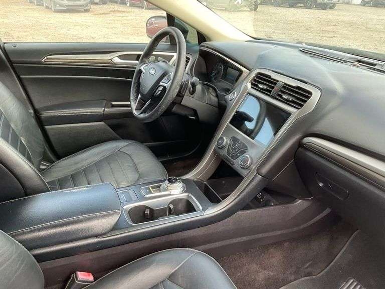 2017 FORD  FUSION