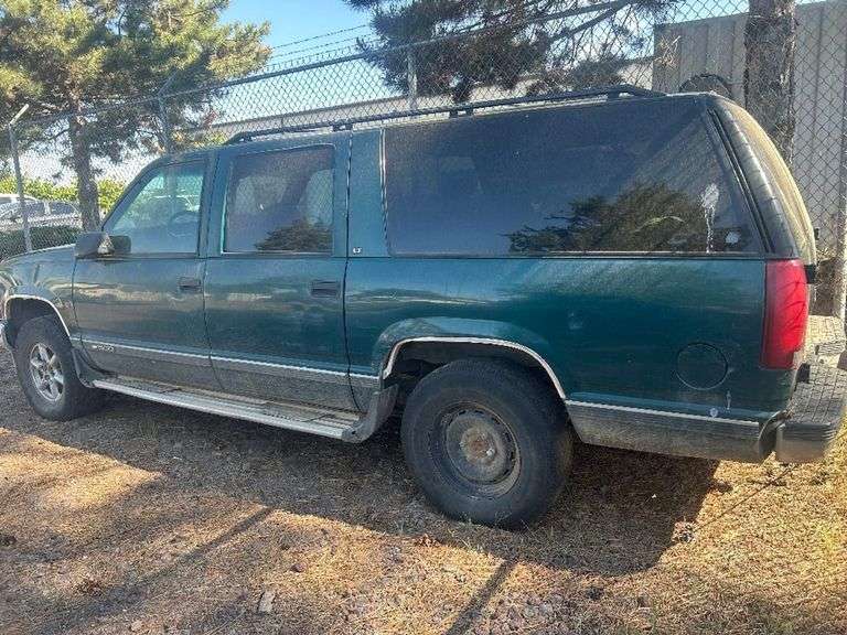 1995 CHEVROLET  SUBURBAN