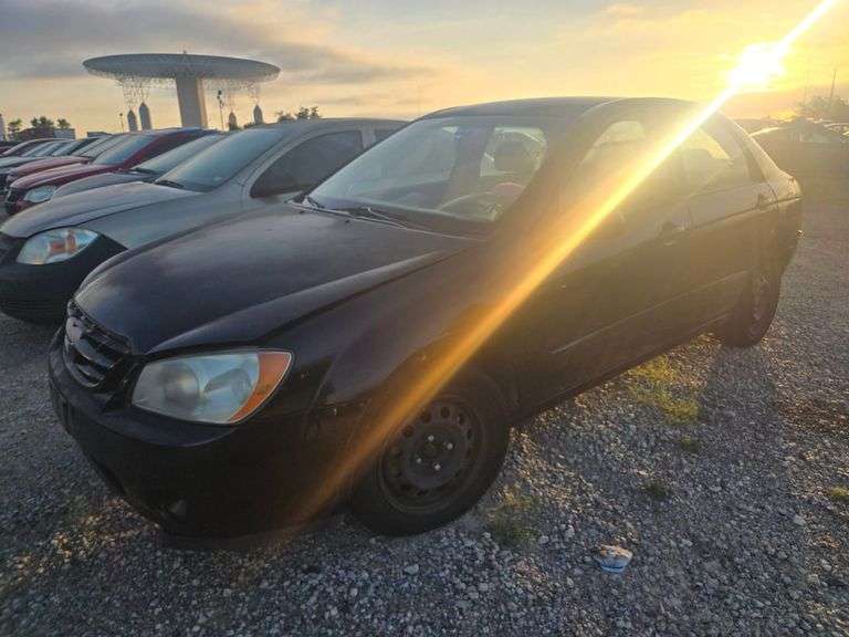 REBUILT SALVAGE-2004 KIA  SPECTRA
