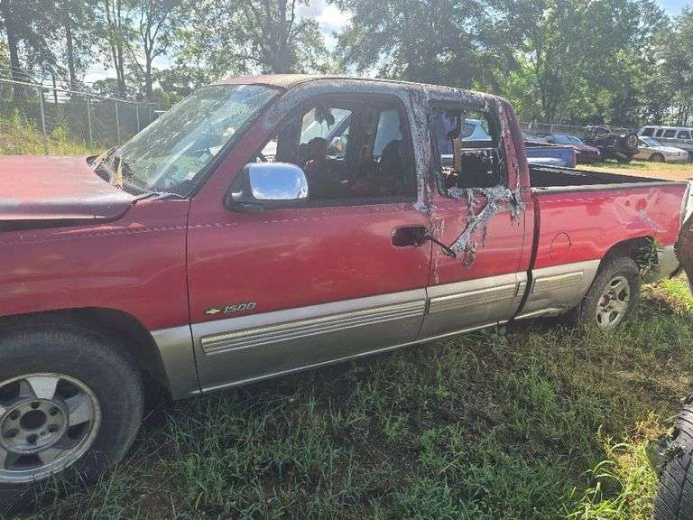 2002 CHEVROLET  SILVERADO