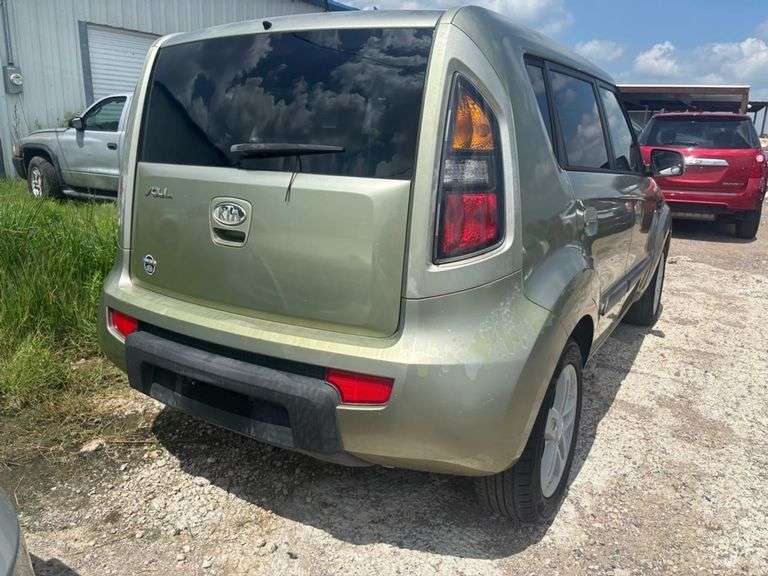 2010 KIA  SOUL
