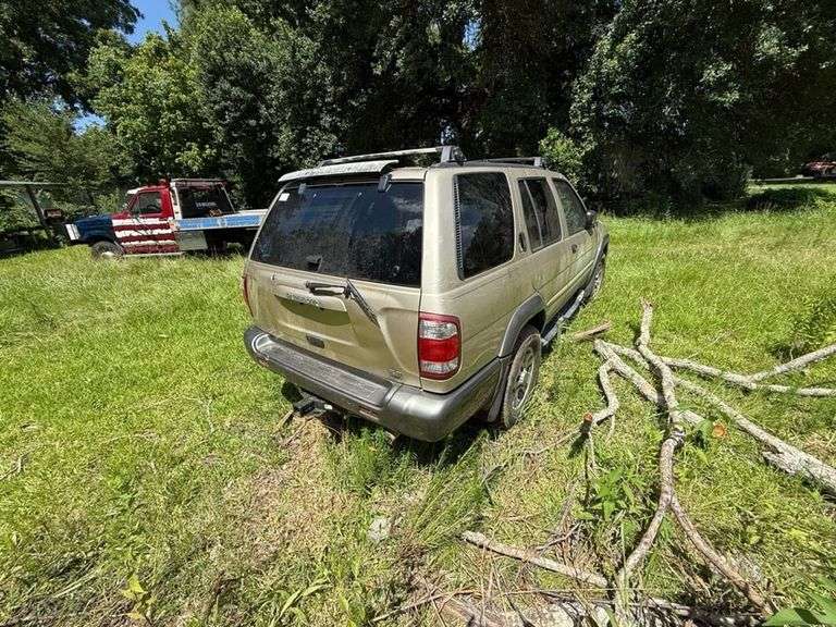 Title - 2001 NISSAN  PATHFINDER